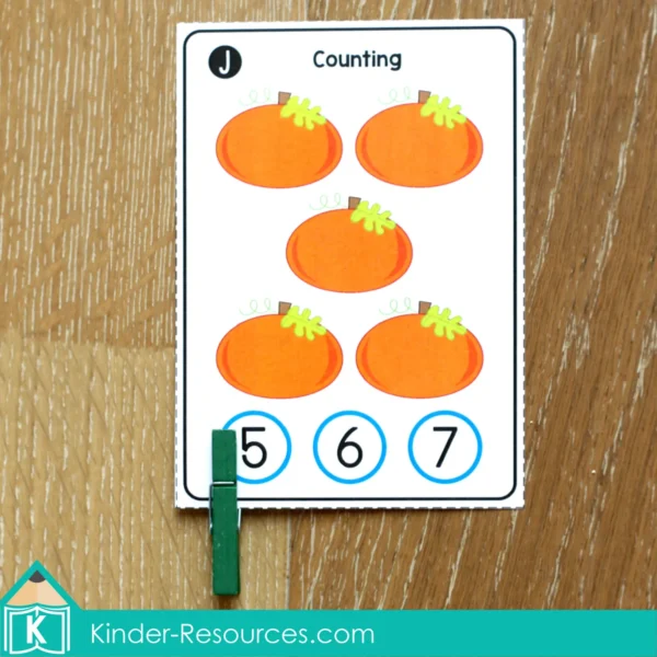 Thanksgiving Math Kindergarten Centers Counting Task Cards